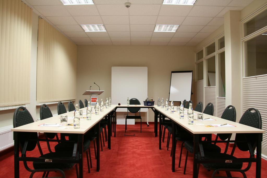 Home Hotel Wilhelmshaven Eksteriør bilde